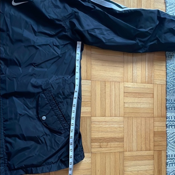 Nike Black Jacket - Picture 10 of 15